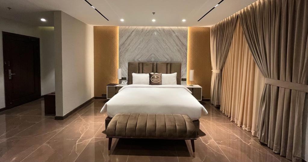 فندق Jacaranda Heights اسلام اباد المظهر الخارجي الصورة